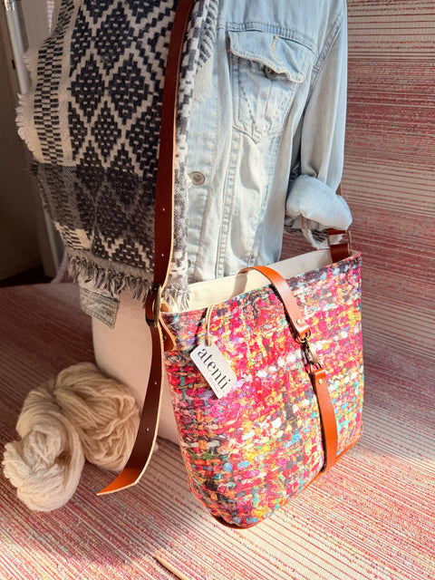 Knitzy Bella Bucket Bag