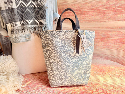 Rhapsody Hope Basket – Atenti USA Handmade Floral Knitting & Crochet Tote