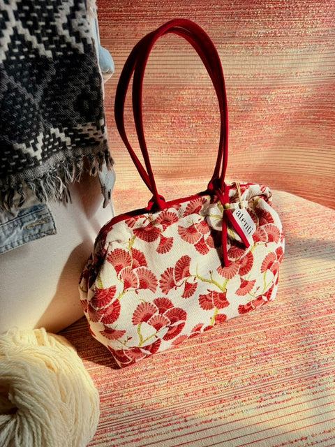 Charm Molly, Atenti USA Handmade, Medium Mary Poppins Snap Frame Bag