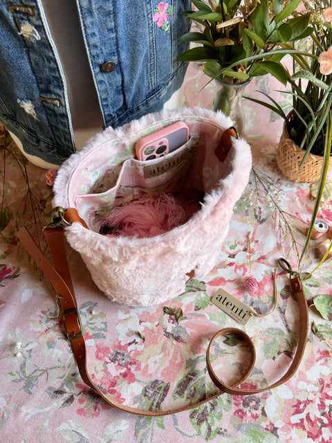 Himalaya Halle Bucket Bag