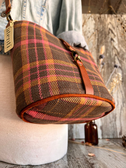 Scottie Halle Bucket Bag- Atenti Handmade USA Crossbody with Leather Strap