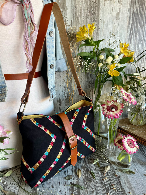 Indi Pop Fifi, Handbag