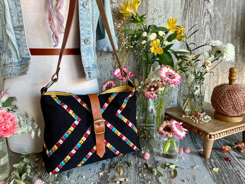 Indi Pop Fifi, Handbag