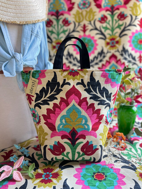 Santa Maria Hope Basket, Project Bag