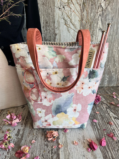 Lillian Bon Bucket, Project Bag