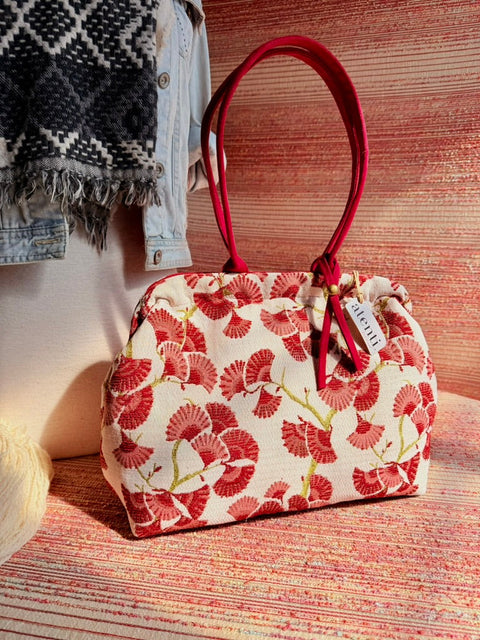 Charm Molly, Atenti USA Handmade, Medium Mary Poppins Snap Frame Bag
