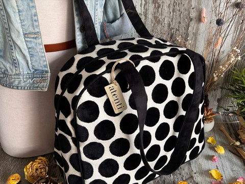 Spot on Night Bonnie, Medium Weekender