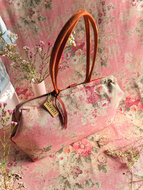 Rosewood Pioneer, Atenti USA Handmade, Floral Mary Poppins Snap Frame Bag