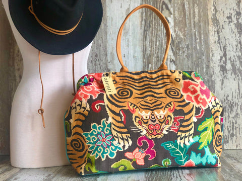 Le Tigre Pioneer, Atenti USA Handmade, Mary Poppins Snap Frame Bag