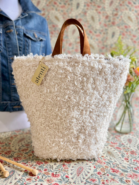 Curly Cute Hope Basket– Atenti USA Handmade Knitting & Crochet Tote