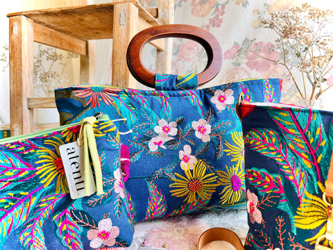 Flora Divina, Handbag