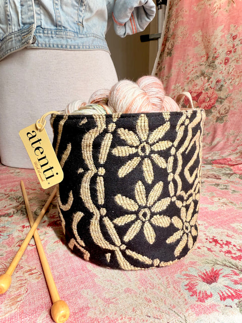 Backstitch Tiny Tucker
