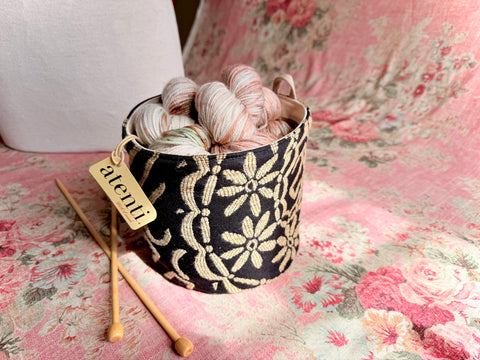 Backstitch Tiny Tucker