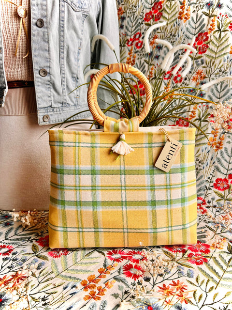 Buttercup Tall Fifi, Handbag with Shoulder Strap