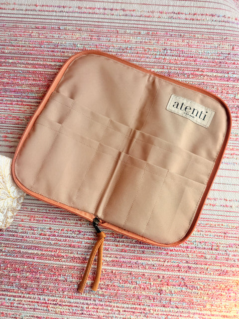 Lacery Red Needles and Tools Case - Atenti 