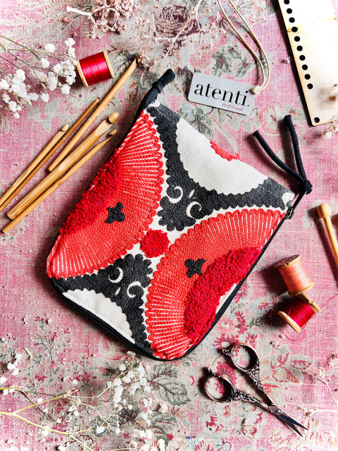 Eclipse Circular Needle Case