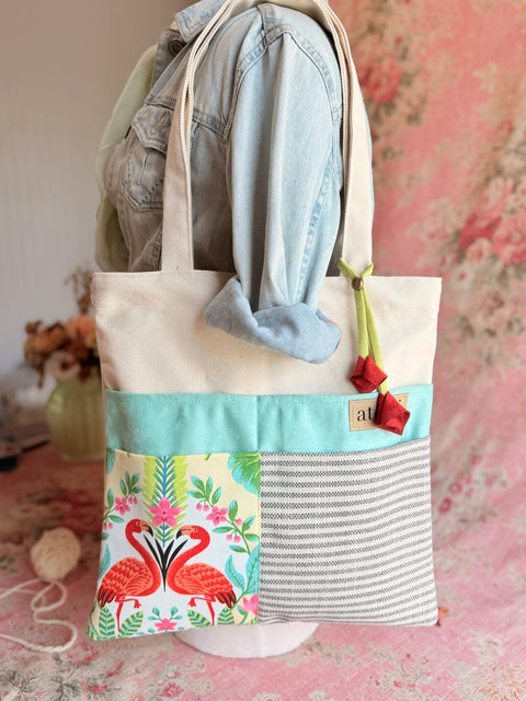Paradise Tutto: Elegant & Versatile, - Atenti USA Made Tote