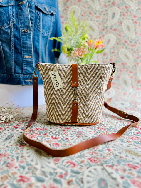 Hanna Halle Bucket Bag