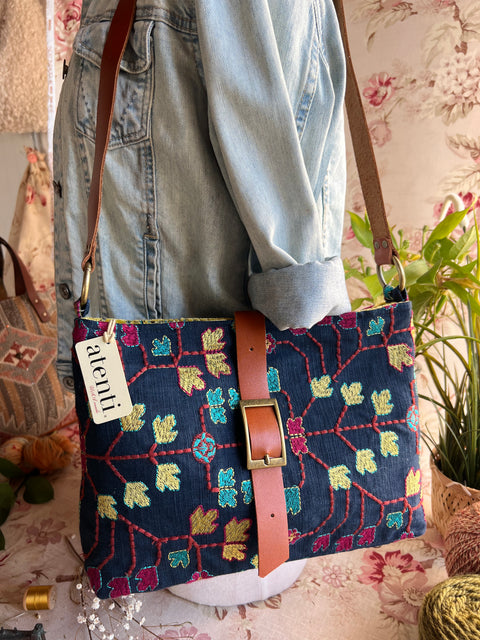 Montrose Fifi, Handbag