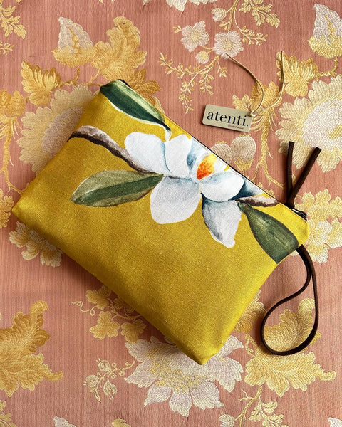 Magnolia Grand Pouch