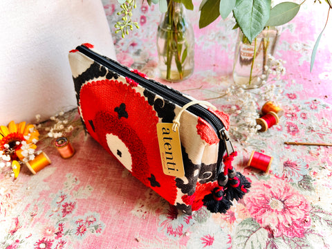 Eclipse Paloma Pouch