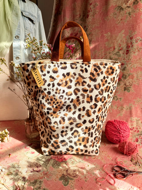 Kitty Hope Basket, Project Bag