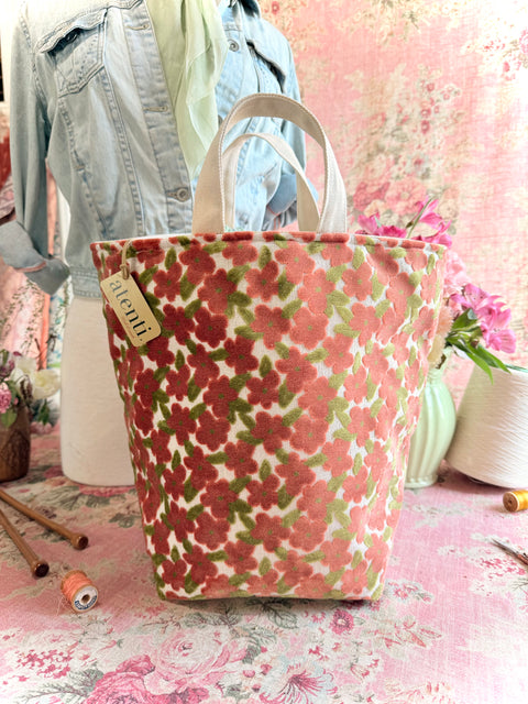 Velvet Daizy Hope Basket, Project Bag