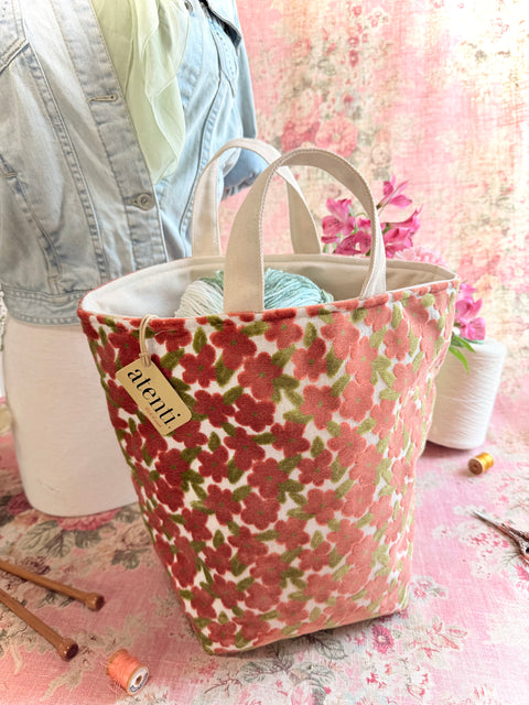 Velvet Daizy Hope Basket, Project Bag