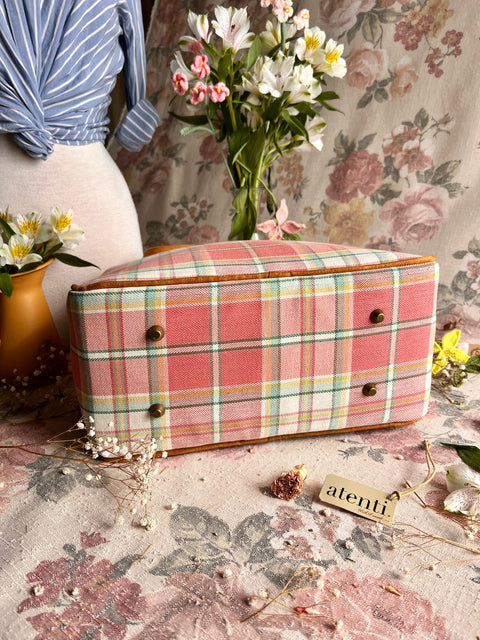 Bubblegum Bonnie, Medium Weekender