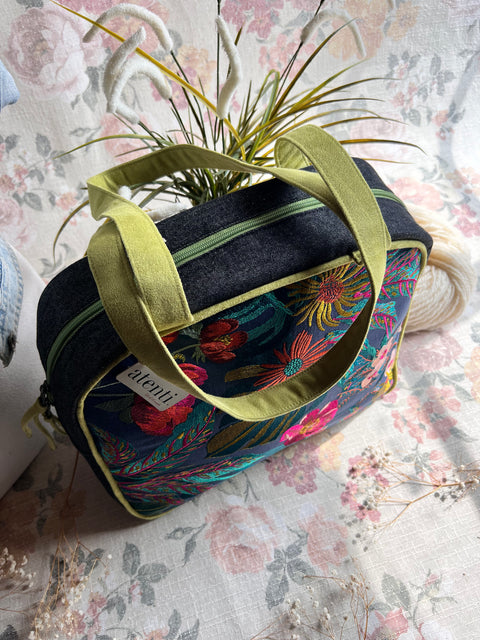 Flora Bonnie, Medium Weekender
