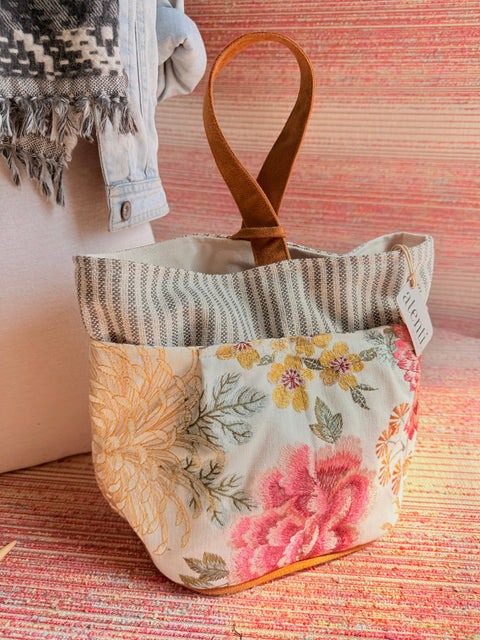 Primrose Tall Caddy – Handmade USA Floral Yarn & Notions Organizer - Atenti 