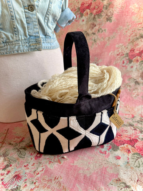 Forever Caddy– Handmade USA Yarn & Notions Organizer, Atenti Project Bag