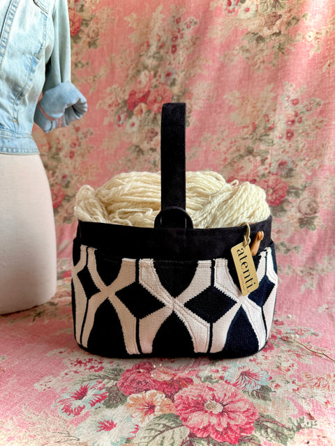 Forever Caddy– Handmade USA Yarn & Notions Organizer, Atenti Project Bag