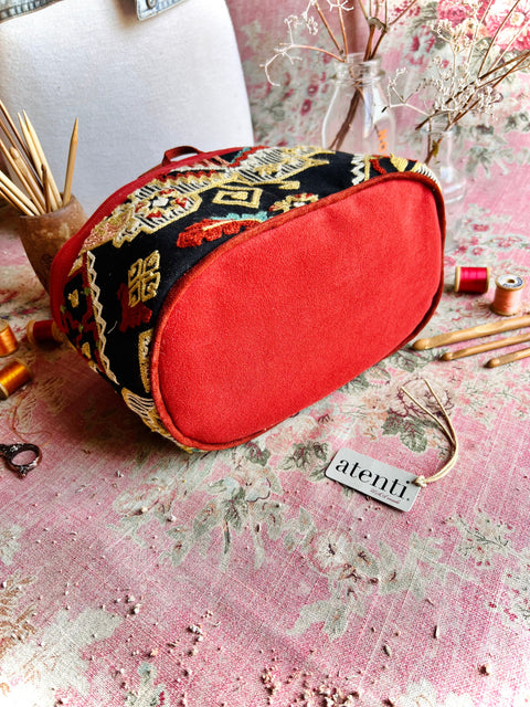Sew Crewel Caddy– Handmade USAEmbroidered Yarn & Notions Organizer, Atenti Project Bag