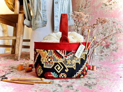 Sew Crewel Caddy– Handmade USAEmbroidered Yarn & Notions Organizer, Atenti Project Bag