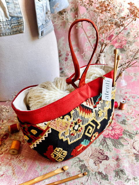 Sew Crewel Caddy– Handmade USAEmbroidered Yarn & Notions Organizer, Atenti Project Bag