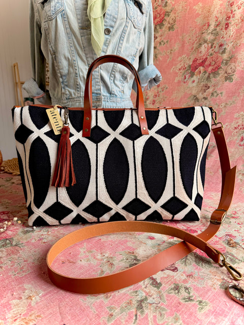 Forever Buddy Bag– Atenti USA Handmade, Carryall Leather Handle & Crossbody Strap Bag - Atenti 