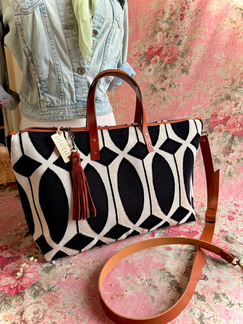 Forever Buddy Bag– Atenti USA Handmade, Carryall Leather Handle & Crossbody Strap Bag - Atenti 