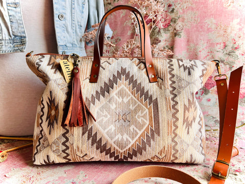 Sand Valley Buddy Bag– Atenti USA Handmade, Carryall Leather Handle & Crossbody Strap Bag