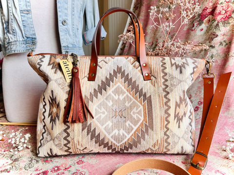 Sand Valley Buddy Bag– Atenti USA Handmade, Carryall Leather Handle & Crossbody Strap Bag