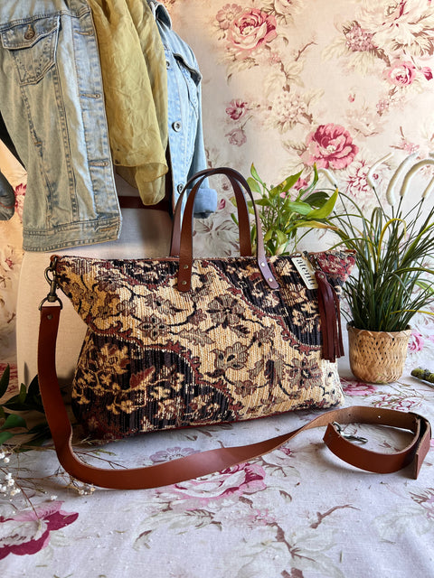 Whinny Buddy Bag