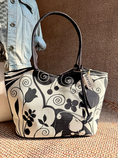 Blackthorn Lolita, Atenti USA Handmade, Floral Shoulder Bag and Pouch Set