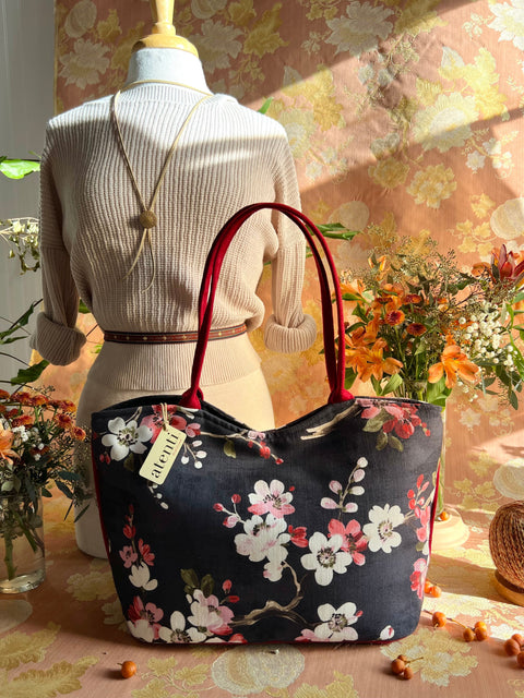 Spring Night Lolita, Handbag & Matching Pouch Spring Sun