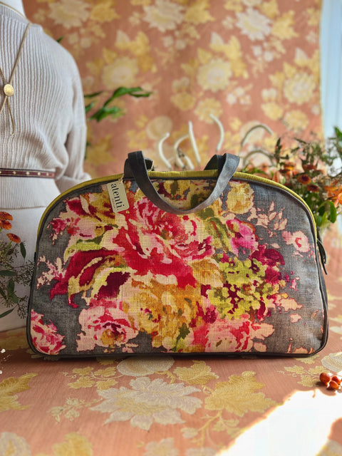 Blossoms Grey Overnighter, Large Weekender Blossoms Grey