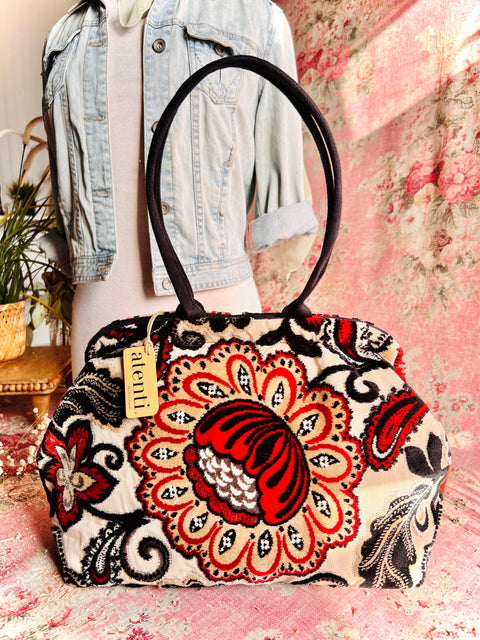 Paisley Bean Molly, Snap Frame Bag