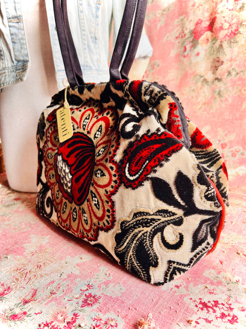 Paisley Bean Molly, Snap Frame Bag