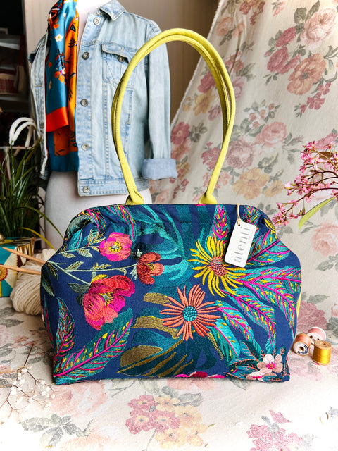 Flora Molly, Snap Frame Bag