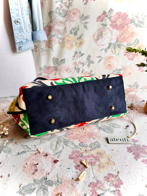 Santa Maria Molly, Snap Frame Bag