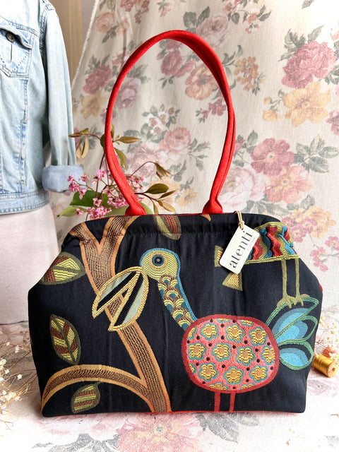 Birdy Black Molly, Snap Frame Bag