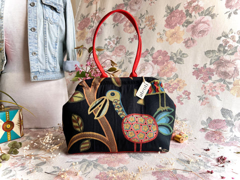 Birdy Black Molly, Snap Frame Bag